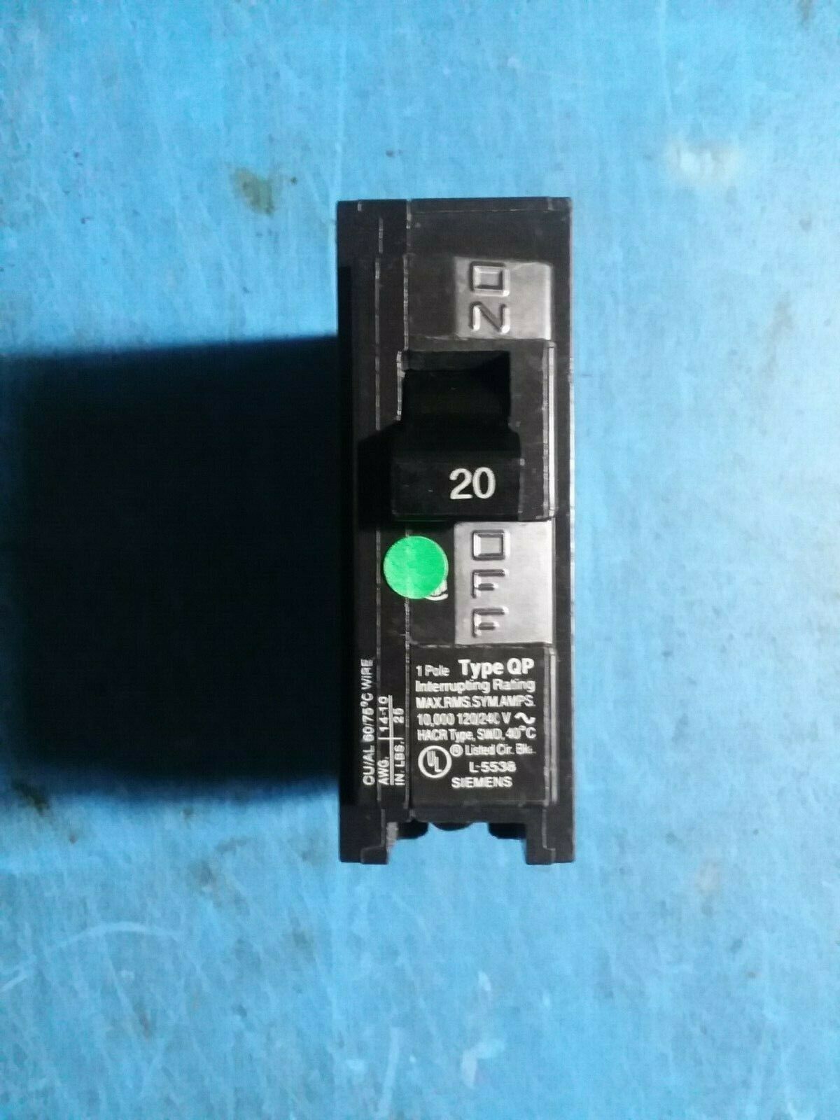 Q120 - Siemens 20A Amp 1P Pole 10kA@120/240V Plug On Circuit Breaker