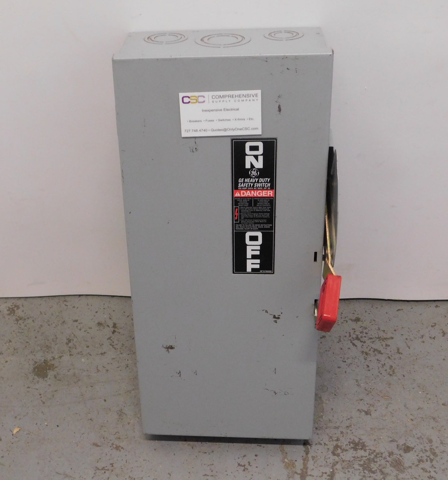 TH4323 - GE 100A Amp 3P Pole 240V Nema 1 Fusbile Heavy Duty Safety Switch W/Neutral