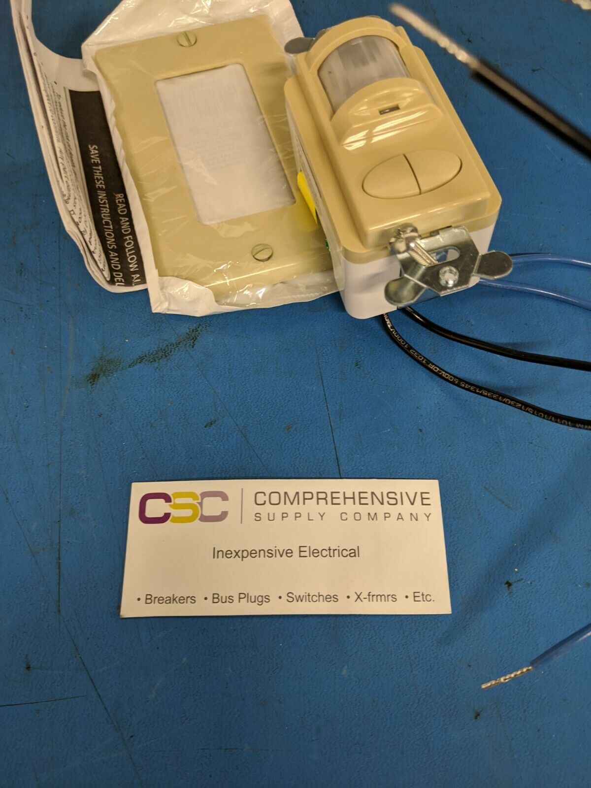WSD-PDT-2P-IV - Sensor Switch Acuity 120/277V Wall Dual Pir/Microphonics 2P Pole Occ/Vac