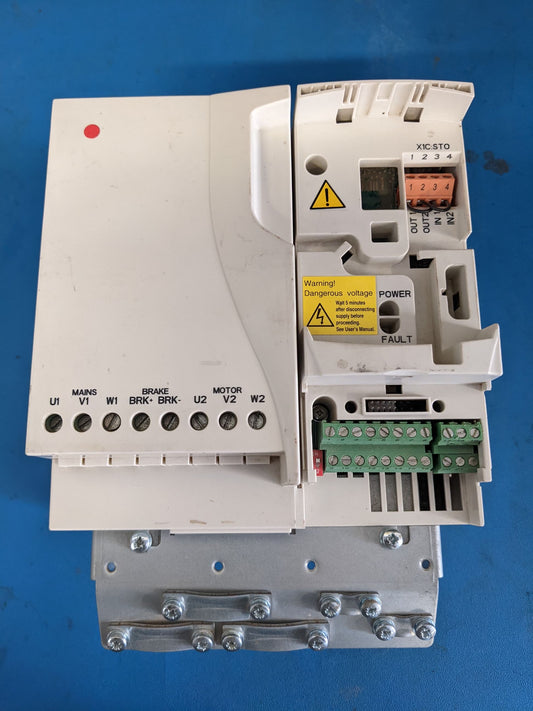 ACS355-03U-12A5-4 - ABB 5.5Kw 7.5Hp Open Type Variable Frequency Drive Vfd