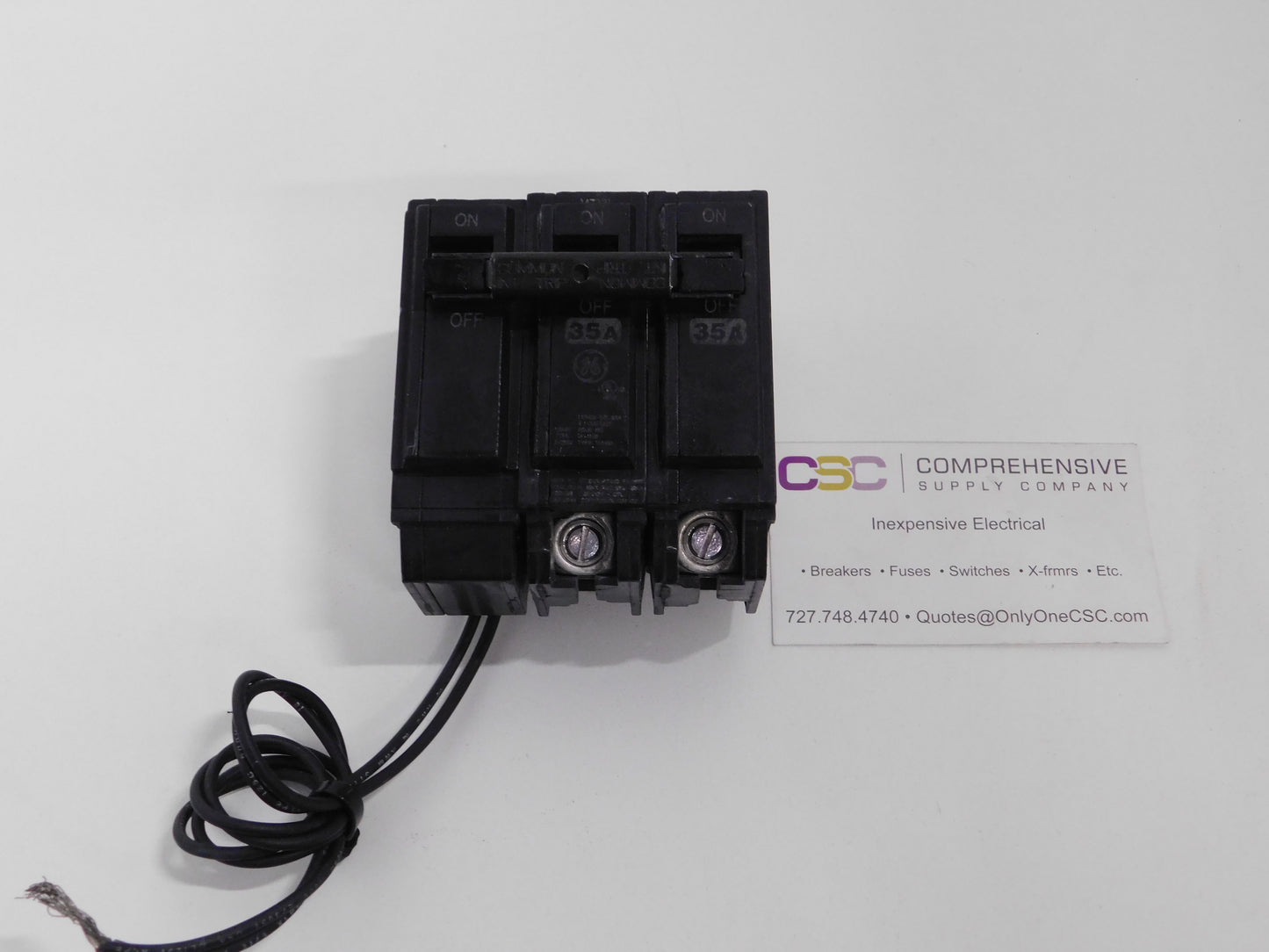THHQB2135ST1 - GE 35A Amp 2P Pole 22kA@120/240V Bolt On Circuit Breaker W/120/240 Shunt Trip