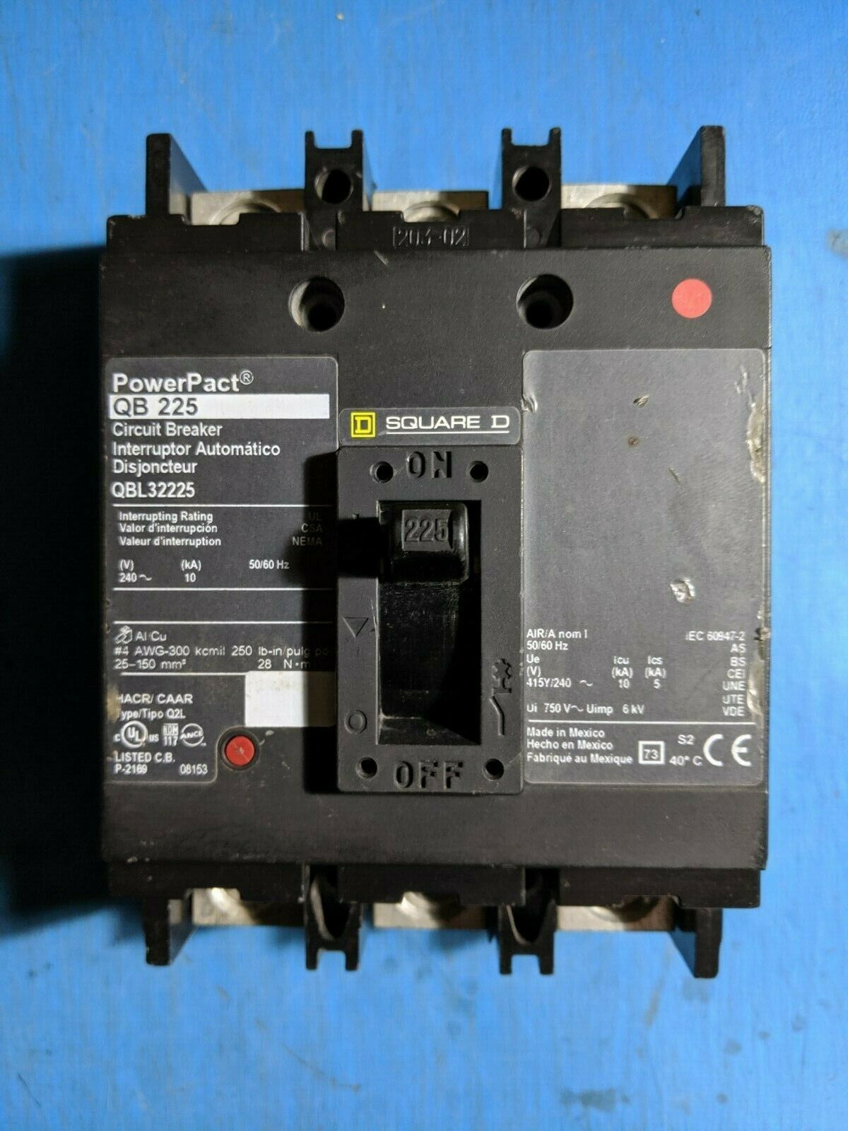 QBL32225 - Square D 225A Amp 3P Pole 10kA@240V Feed Through Powerpact Circuit Breaker