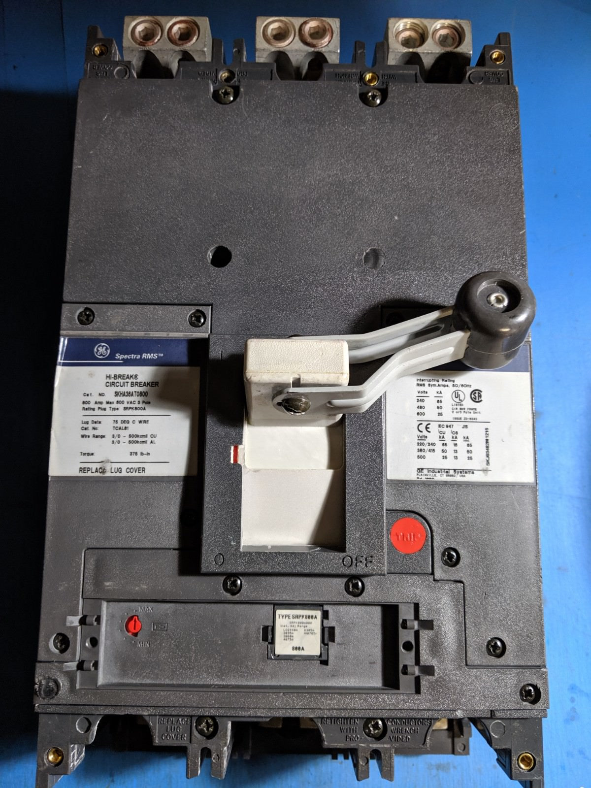 SKHA36AT0800 - GE 800A Amp 3P Pole 600V 50kA@480V Bolt On Spectra Rms Circuit Breaker W/800A Plug
