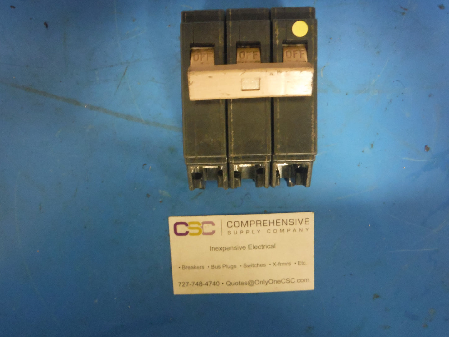 CH320 - Cutler Hammer 20A Amp 3P Pole 10kA@240V Plug On Circuit Breaker