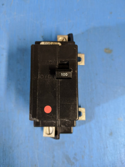 QOM100VH - Square D 100A Amp 2P Pole 22kA@120/240V Bolt On Main Circuit Breaker