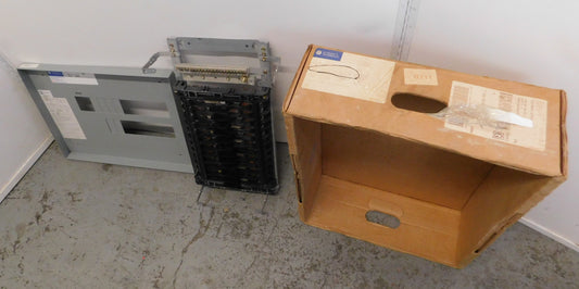 AQF1181CBX - GE 125A Amp 18Sp Space 120/240V 1Ph Interior Panelboard