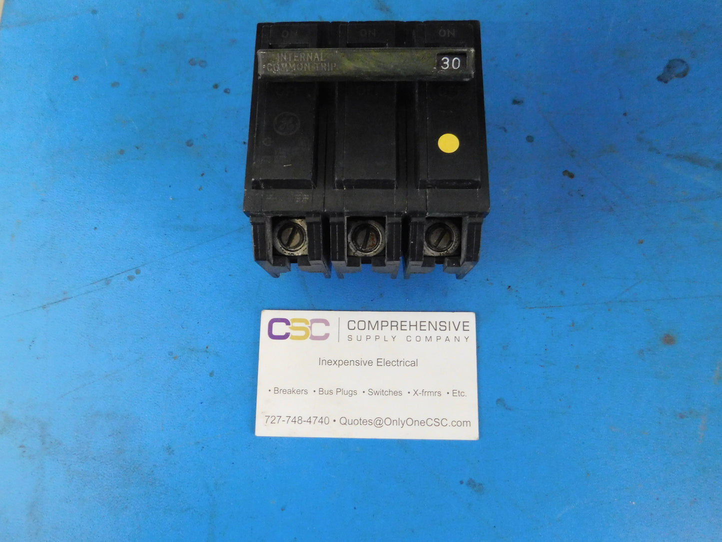 THQL32030 - GE 30A Amp 3P Pole 10kA@240V Plug On Circuit Breaker