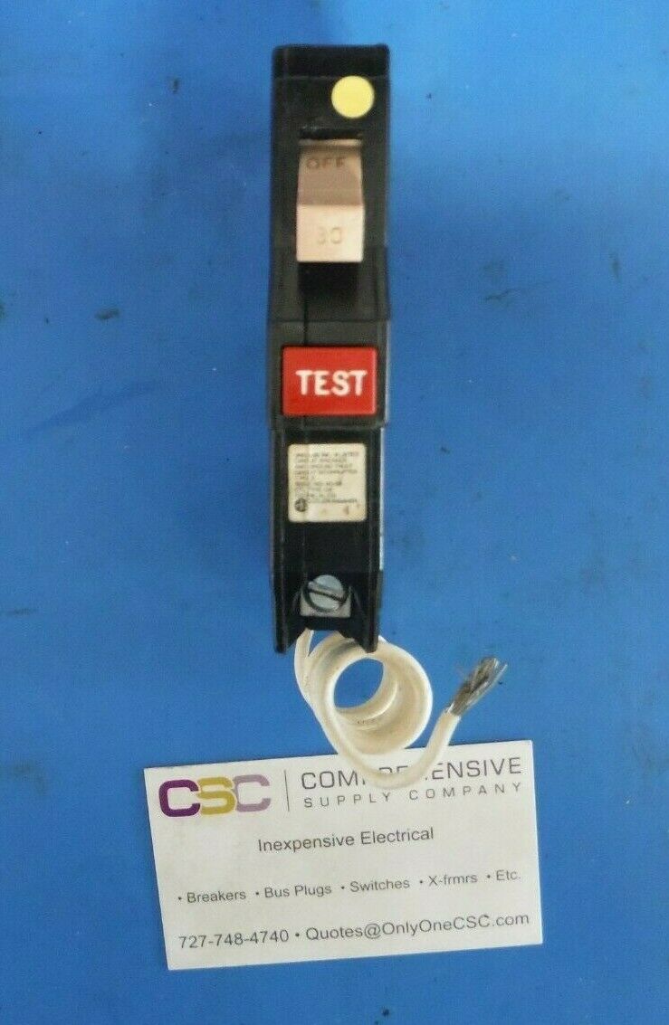 CH130GF - Cutler Hammer 30A Amp 1P Pole 10kA@120V Plug On Ground Fault GFCI Circuit Breaker - Older Series