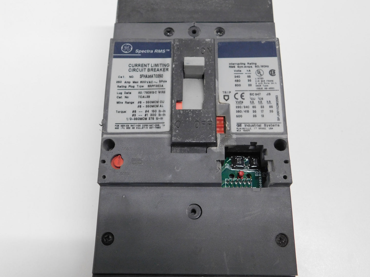 SFHA36AT0250 - GE 250A Amp 3P Pole 600V 35kA@480V Bolt On Spectra Rms Circuit Breaker