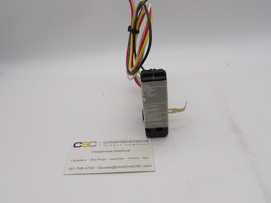 C01FD64 - Siemens 250A Amp 480V 1)Alarm-1)Auxiliary Switch Combo For Fd Breaker