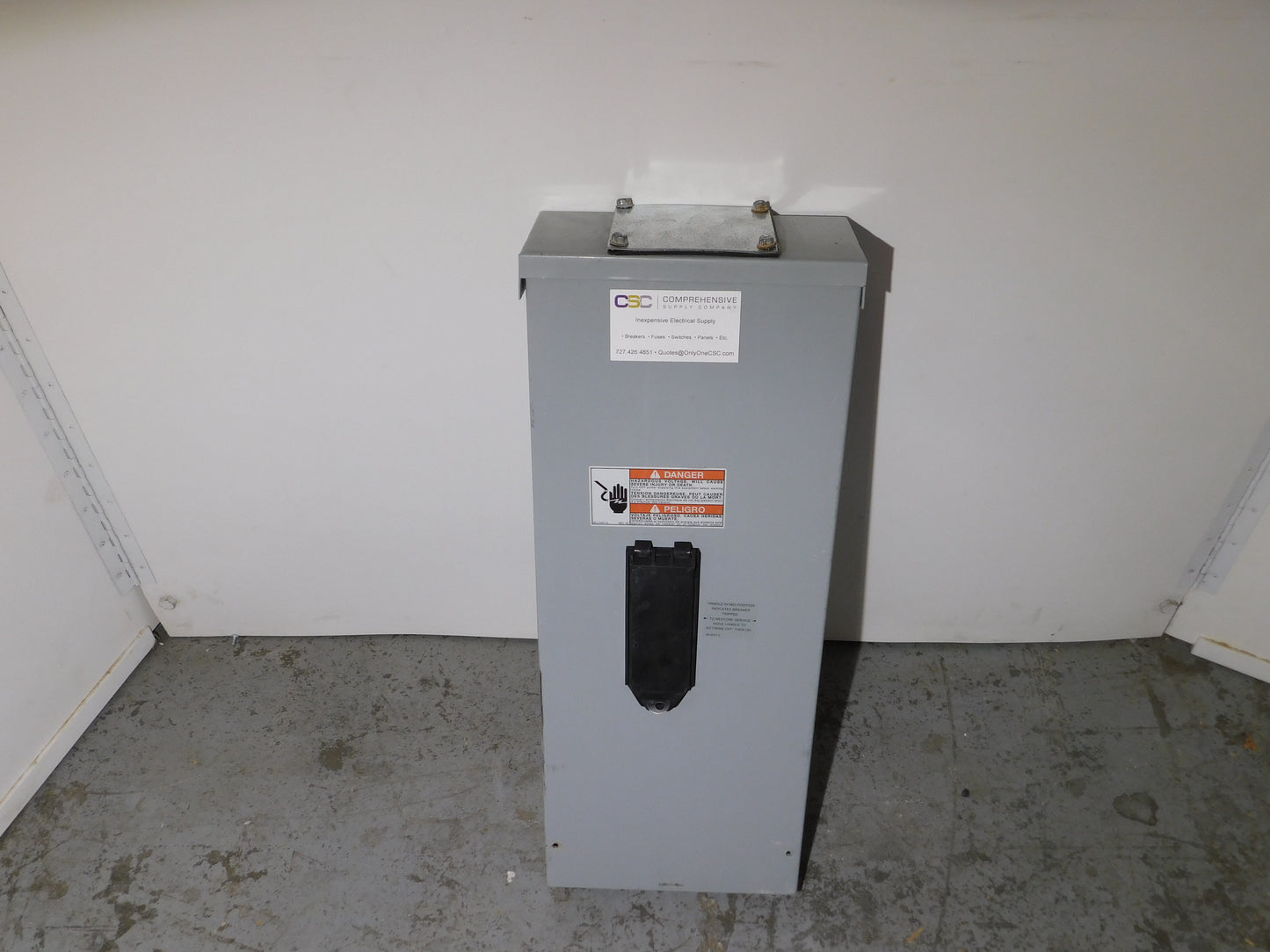 ECC225R - Eaton 225A Amp Max 240V Nema 3R Circuit Breaker Enclosure For Type Cc, Wcc Or Cch Breakers
