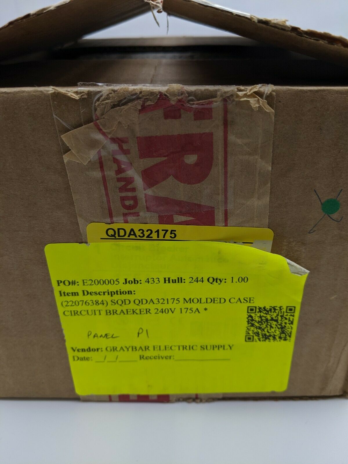 QDA32175 - Square D 175A Amp 3P Pole 25kA@240V I-Line Plug On Powerpact Circuit Breaker