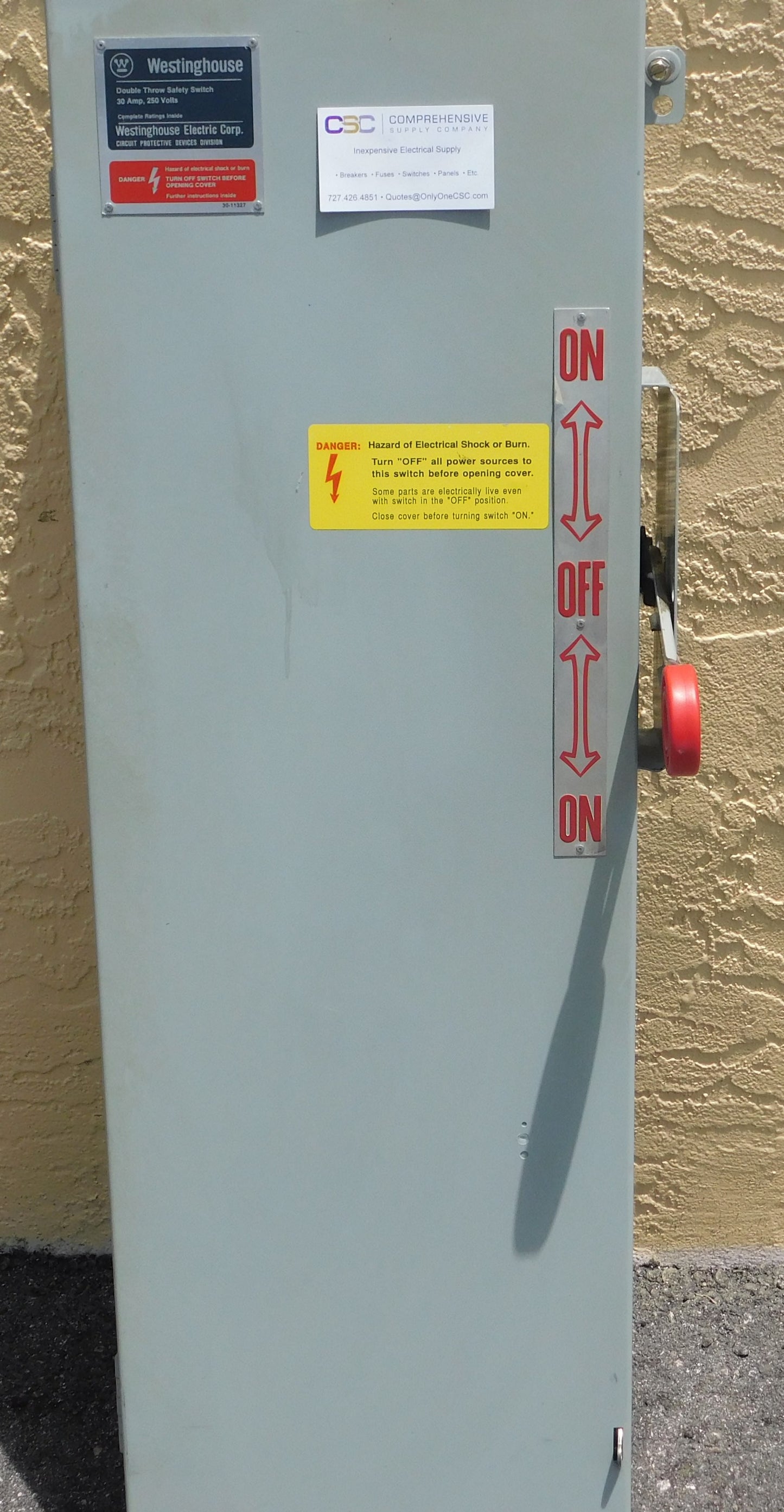 RXFK321 - Westinghouse 30A Amp 3P Pole 240V Nema 3R Fusible Double Throw Safety Switch
