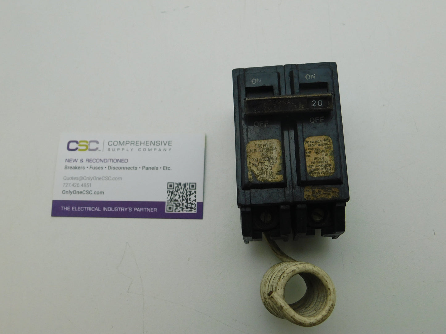 THQL21WY20 - GE 20A Amp 2P Pole 10kA@120/240V Plug On Switching Neutral Circuit Breaker