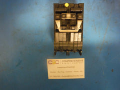 TR24040 - GE 40/40A Amp 2X2P Pole 10kA@240V Quad Plug On Tr Circuit Breaker