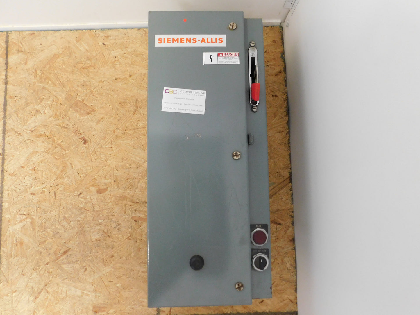 SCNOR15 - Siemens Nema Size 0 Combination Motor Contactor W/Ct And Nema 1 Enclosure