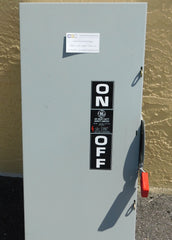 TH4324 - GE 200A Amp 3P Pole 240V Nema 1 Fusible Heavy Duty Safety Switch W/Neutral