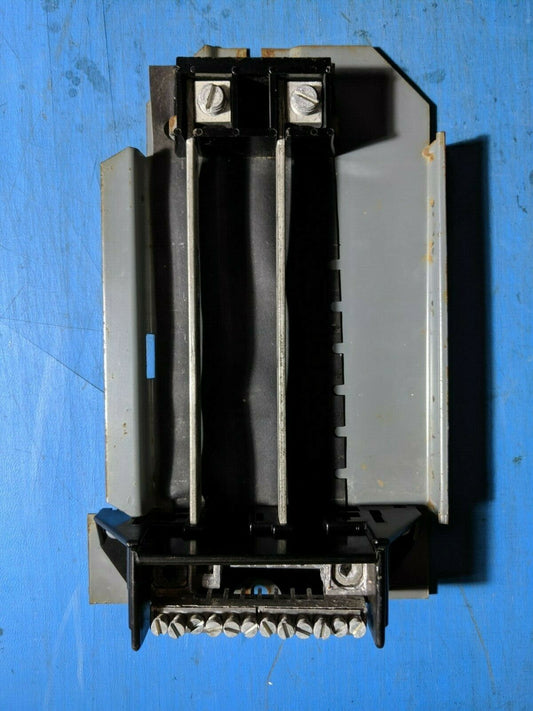 PANELBOARD - Zinsco 8 Space Interior Panelboard 9.75" Long X 6" Wide