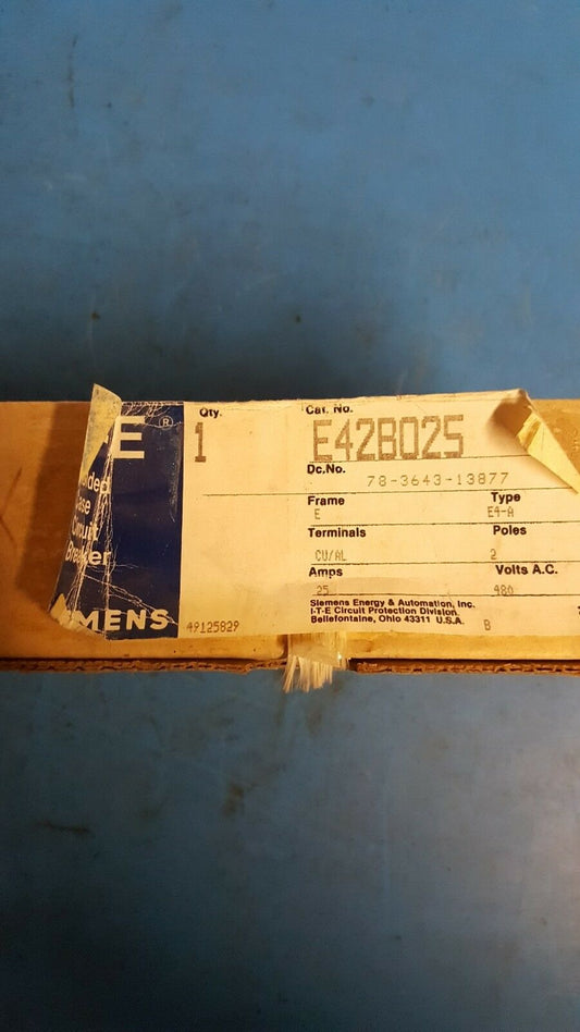 E42B025 - Siemens 25A Amp 2P Pole 18kA@480V Bolt On Circuit Breaker