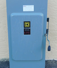 DU324 - Square D 200A Amp 3P Pole 240V Nema 1 Non-Fusible General Duty Safety Switch